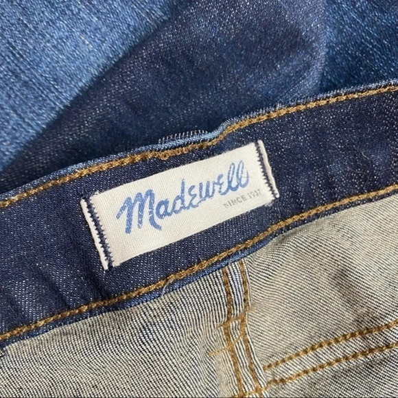 Madewell • Dark Wash Alley Straight Jeans - Picture 6 of 8